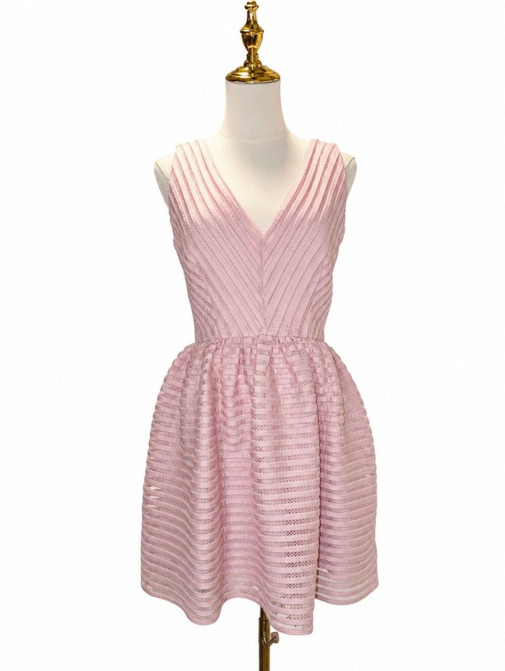 New with tags Bar III Provence dress in Ballet Pink - Size XS.